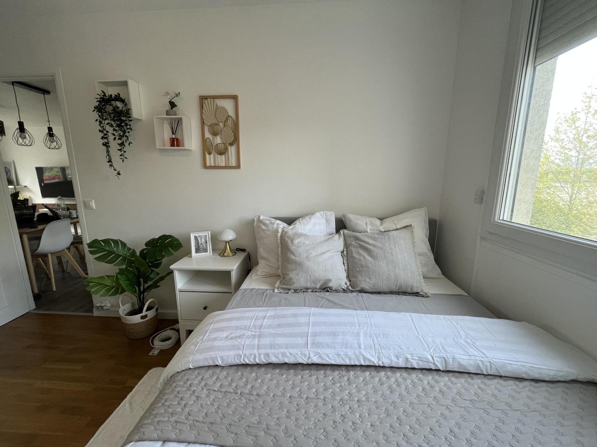 Entire 60M2 Apartment - Close To Paris - Parking - Kitchen - 2Min Rerb - Olympic'24 Bourg-la-Reine Bagian luar foto