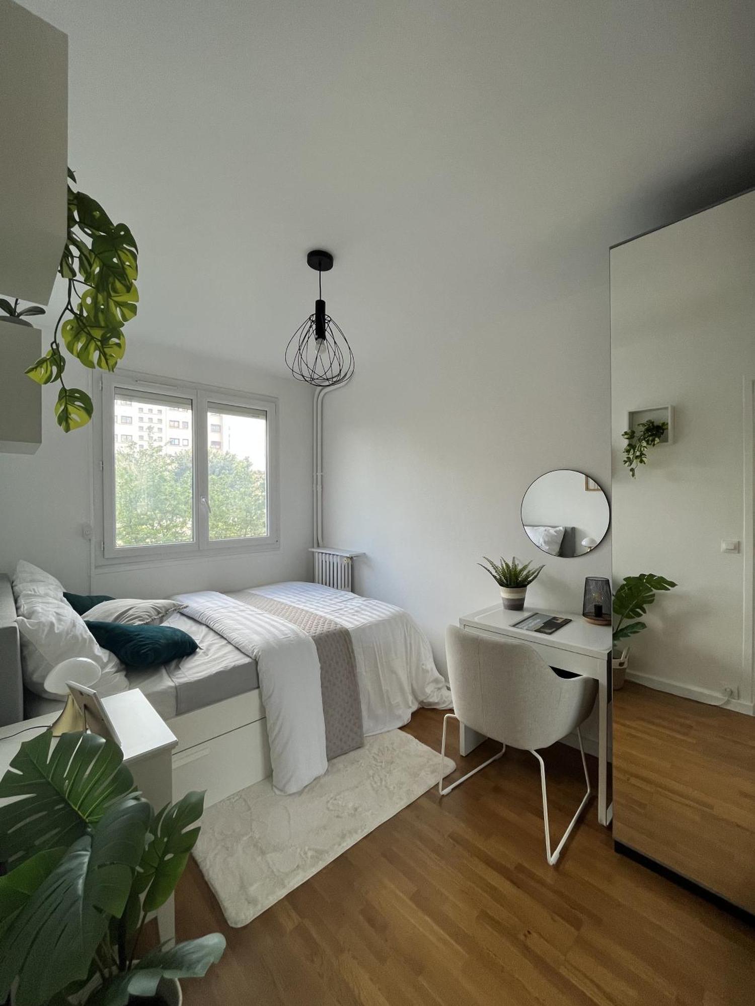 Entire 60M2 Apartment - Close To Paris - Parking - Kitchen - 2Min Rerb - Olympic'24 Bourg-la-Reine Bagian luar foto